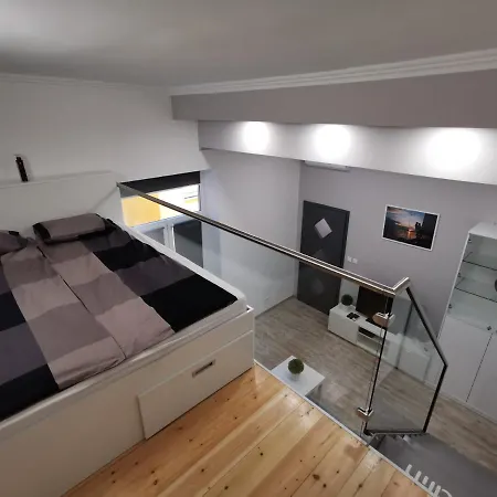 Aapartman Exclusive - Free Parking Apartment