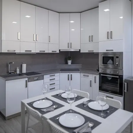 Aapartman Exclusive - Tagas Belvarosi A Szechenyi Ternel, Sajat Parkoloval *